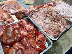 -标记美食新鲜猪杂(兴南大道店)
