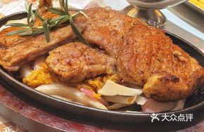 Wet Spicy Sauce Beef Steak