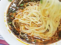 -牛一嘴·兰州牛肉面·大盘鸡(财富中心店)