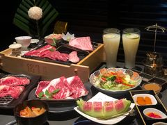 -铭牛烧肉·和牛海鲜自助(高新月牙湖店)