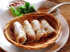 -Cau Go Vietnamese Cuisine