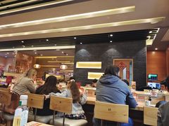 等位区-元气寿司(新城市广场店)