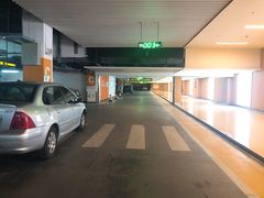 -万象城-停车场