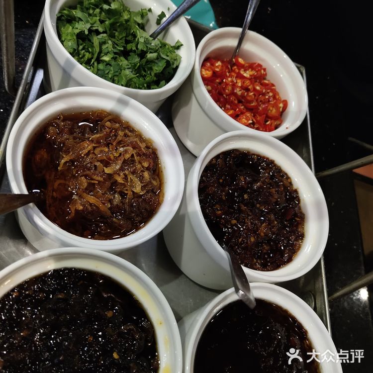 适合小聚的海鲜火锅店