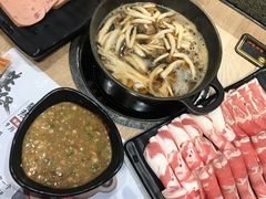 -呷哺呷哺(新世界百货望京店)