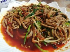 -洪霞餐馆