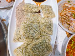 -肖肖酸萝卜鱼火锅(总店)