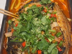 -鸣记脆皮烤鱼(岐山路店)