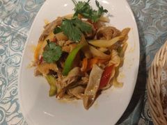 -巴扎美食·新疆菜·西域歌舞表演餐厅(新疆大厦店)