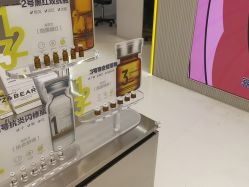 -张小熊连锁轻医美