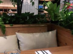 卡座-必胜客(百联又一城店)