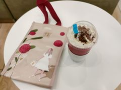 -奈雪的茶(国金中心店)