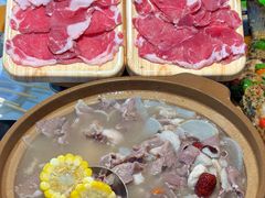 -江湖亮亮蒸虾大排档烤全羊清真(武汉总店)