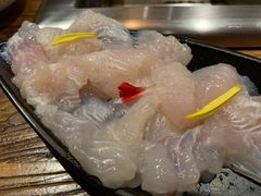 龙利鱼肉-老牌坊云南鱼豆花火锅(爱建店)