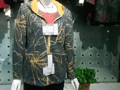 -上品折扣(回龙观店)