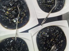 -梧州双钱龟苓膏(丽港航母店)