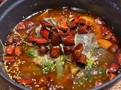 -肆海小川菜酒馆Wine Bistro (青年路店)