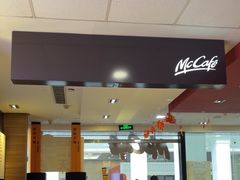 -麦当劳(汉口火车站候车室店)