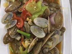 -四川小胡子海鲜(丁村万人海鲜广场店)