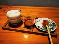 -默迹咖啡馆