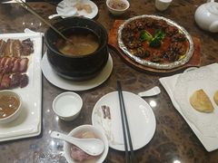 -江南大酒店·地道正宗有锅气的江西菜(中华北大街店)