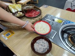 -钱摊摊安顺夺夺粉火锅(宏大广场店)