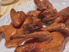 招牌烤乳鸽-石岐佬中山菜馆(张溪店)