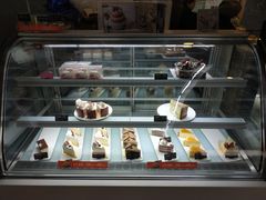面包甜点陈列柜-BreadTalk面包新语(长寿路地铁站店)