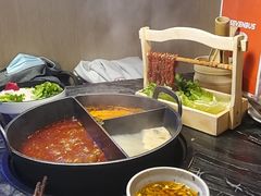 -热火朝天鲜切牛肉火锅(南强街巷店)