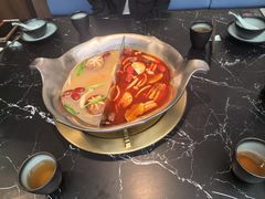 -湊湊火锅·茶憩(颐堤港店)