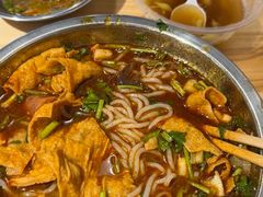 -柳州肥姨妈大骨螺蛳粉(江宁万达店)