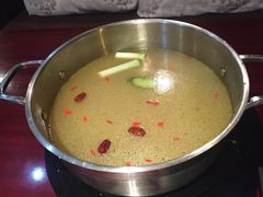-野菌皇海景野生菌火锅(滨海大道店)