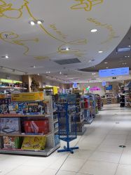-孩子王(静安大融城店)