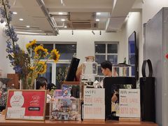 -玫瑰咖啡(中山六路店)