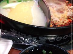 -串门邻居串串火锅(云南南路店)