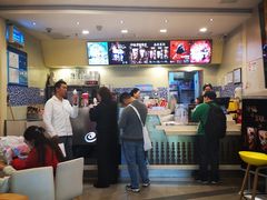 -DQ·蛋糕·冰淇淋(浦江欢乐颂店)