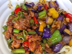 茄子肉丁小公鸡双拼拌面-文三里屯面馆(三里屯店)