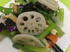 素什锦-王三姑牛肉饼