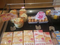 面包甜点陈列柜-味多美蛋糕(大红门店)