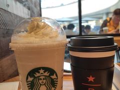 香草牛奶星冰乐-星巴克臻选(深圳金光华店)