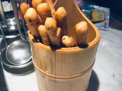 -尚尚仙·酸汤猪手·猪肚鸡火锅(华联万柳购物中心店)