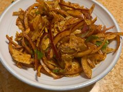 凉拌牛板筋-小郭私房菜·海肠捞饭店(学士街店)