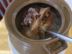 霸王花煲猪肉汤-烧鹅妹饭店