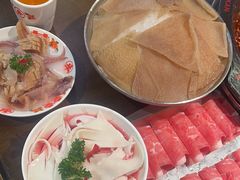 -牛市坎火锅(建设路店)