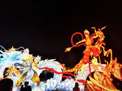 -淄博花灯齐彩城