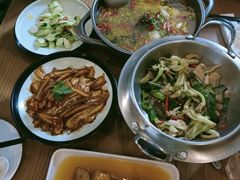 -隔壁老王·家常云南菜(花巷店)