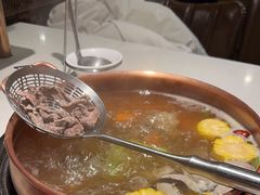 -牛村来人潮汕牛肉火锅(西单店)