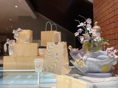 店内布置-潮一不贰·法式甜品·生日蛋糕·西式简餐(外滩店)