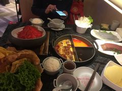 -热火朝天鲜切牛肉火锅(南强街巷店)