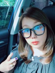 -手牵手美甲
